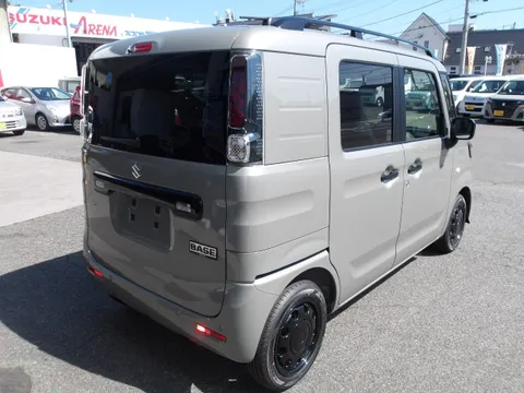 Suzuki Spacia Base