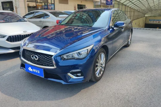 Infiniti Q50L