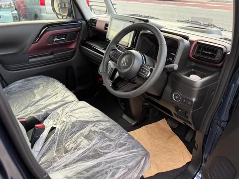 Suzuki Spacia