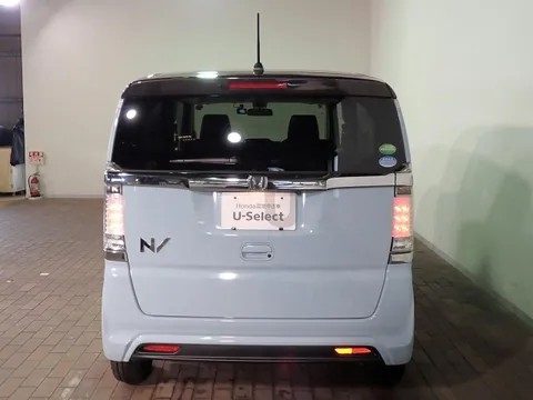 Honda N-BOX Slash