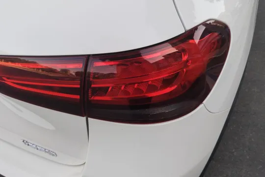 Mercedes-Benz Mercedes-Benz GLA