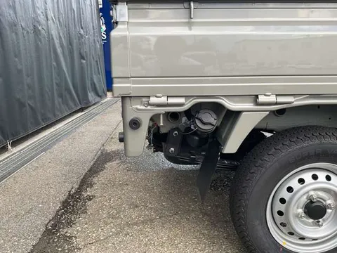 Nissan Clipper Truck