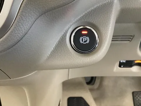 Honda N-BOX Slash