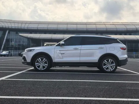 Zotye T700