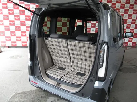 Honda N-BOX Joy