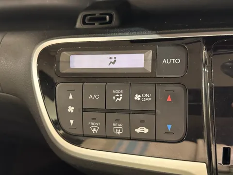 Honda N-BOX Slash