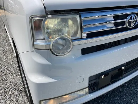 Toyota Pixis Space