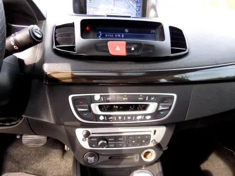 Renault SM3