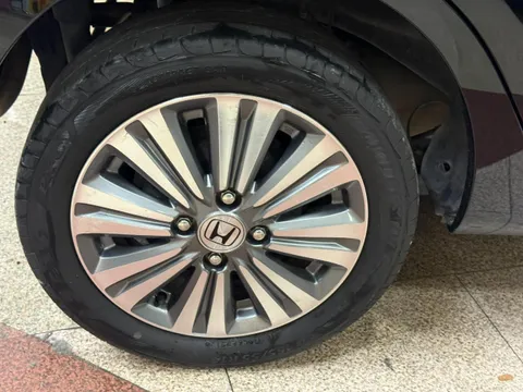 Honda Life