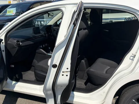 Mazda Mazda2 (Demio)