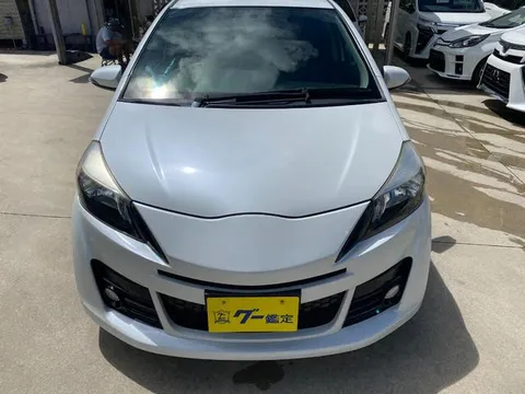 Toyota Yaris (Vitz)