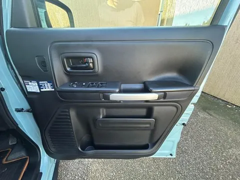 Suzuki Spacia Gear