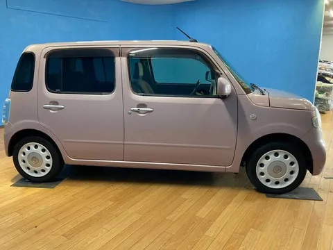 Daihatsu Mira Cocoa