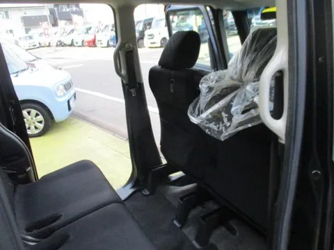 Honda N-BOX Plus Custom