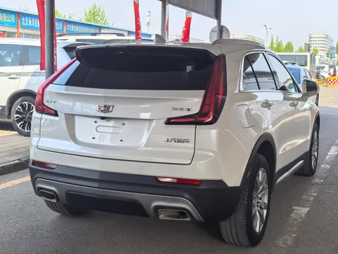 Cadillac XT4