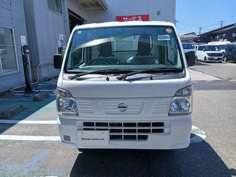 Nissan Clipper Truck