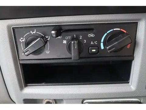Mitsubishi Minicab Truck