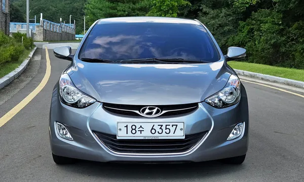 Hyundai Elantra (Avante)