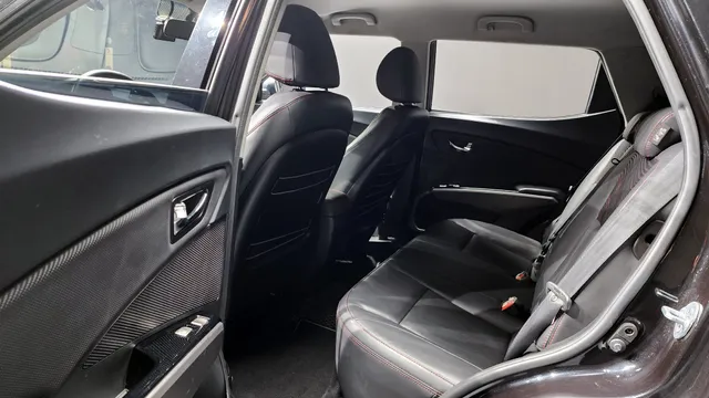 SsangYong Tivoli XLV (Tivoli Air)