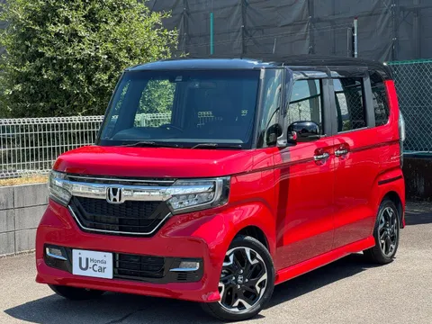 Honda N-BOX Custom