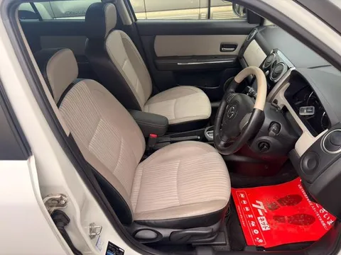 Mazda Verisa