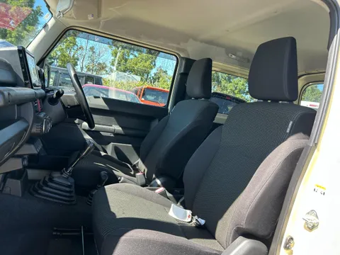 Suzuki Jimny Sierra