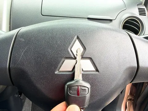 Mitsubishi Toppo