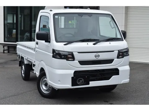 Nissan Clipper Truck