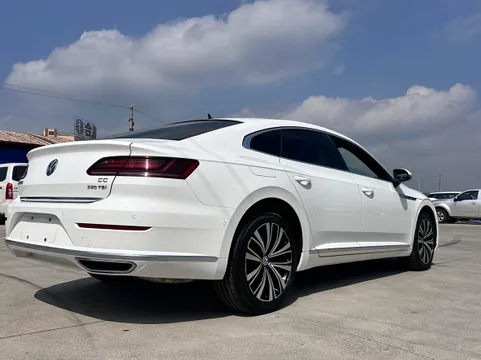 Volkswagen CC