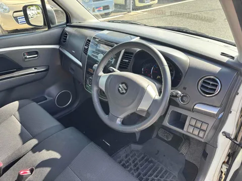 Suzuki Wagon R Stingray