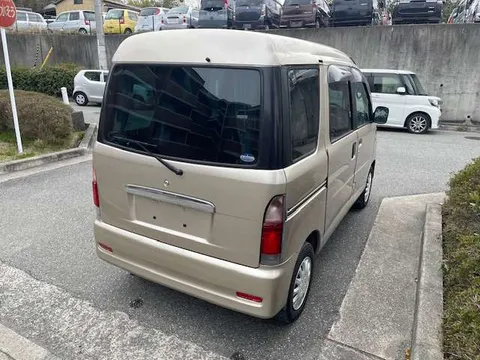 Daihatsu Atrai Wagon