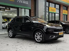 Lynk & Co 01
