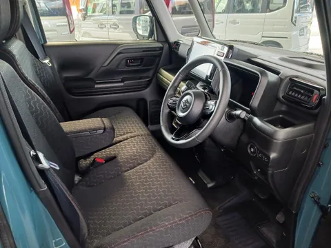 Suzuki Spacia Gear