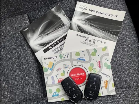 Toyota Sienta
