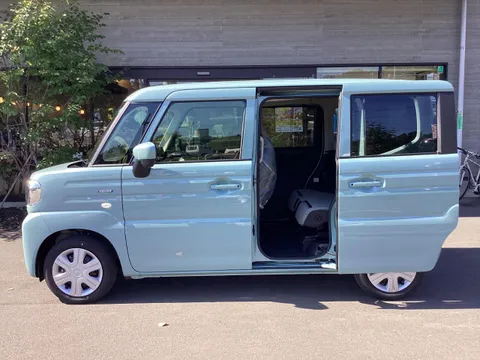 Suzuki Spacia