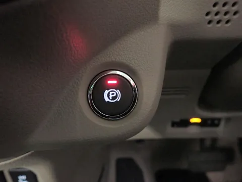 Honda N-BOX Slash