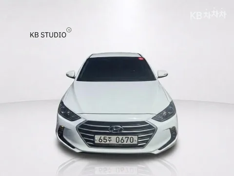 Hyundai Elantra (Avante)