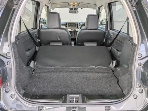 Daihatsu Mira Tocot
