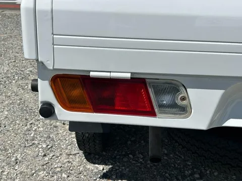 Mitsubishi Minicab Truck