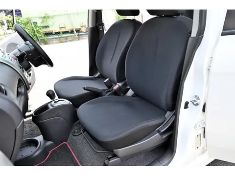 Mitsubishi I