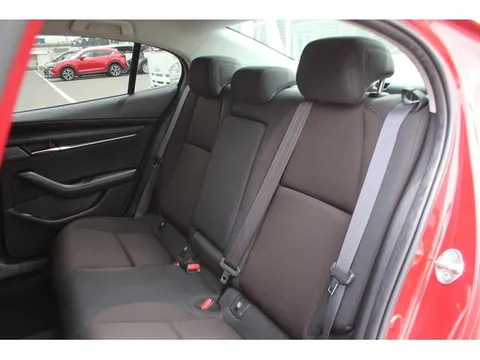 Mazda MAZDA3 Sedan