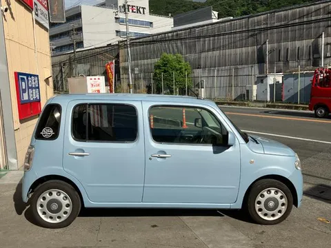 Daihatsu Mira Cocoa