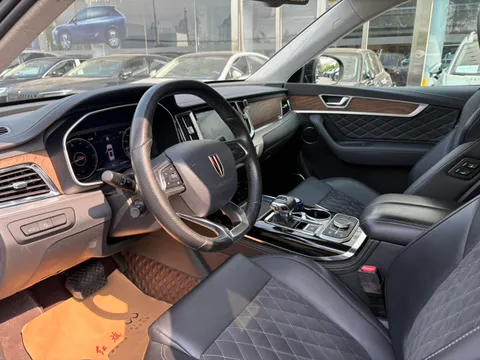 Hongqi HS7