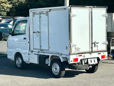 Nissan Clipper Truck