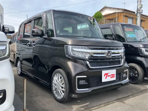 Honda N-BOX Custom
