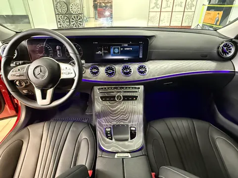 Mercedes-Benz Mercedes-Benz CLS