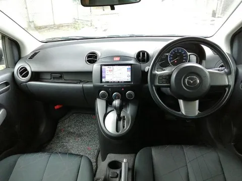 Mazda Mazda2 (Demio)