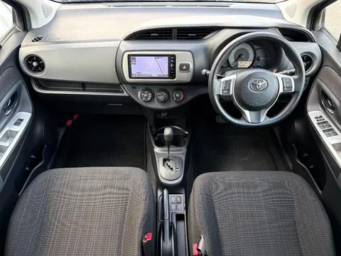 Toyota Yaris (Vitz)