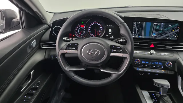 Hyundai Elantra (Avante)
