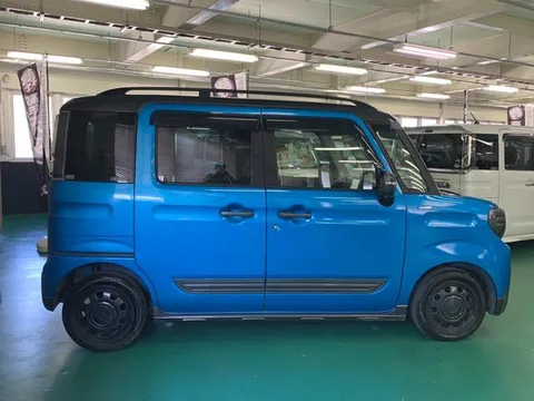 Suzuki Spacia Gear